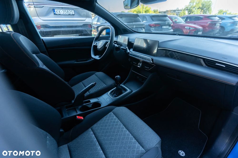 MG MG3 1.5 Excite - 26