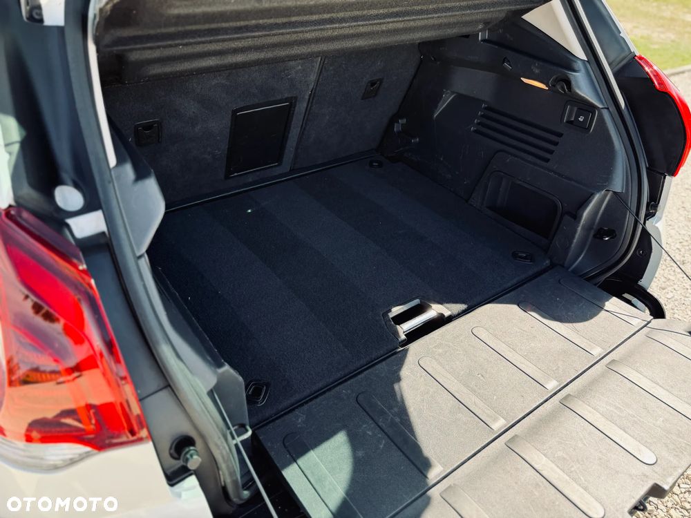 Peugeot 3008 BlueHDi 150 Stop & Start Allure - 17