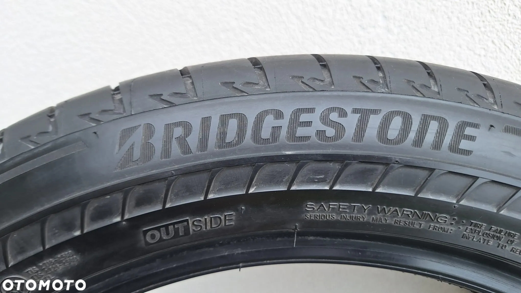 Alenza 001 235/50 R20 100 V FR RUN FLAT SUV - 9