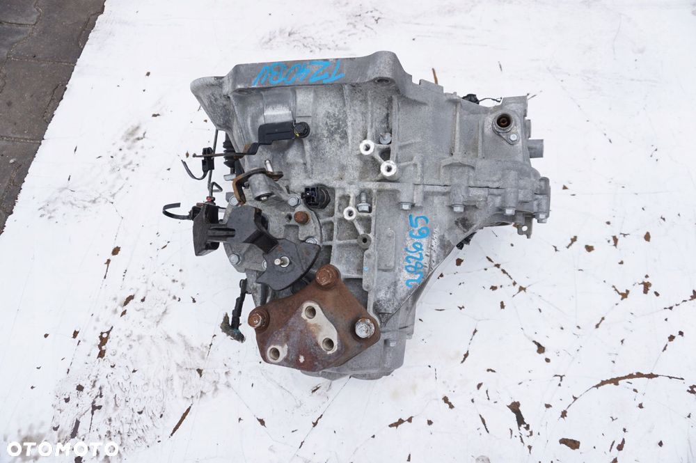 SKRZYNIA BIEGÓW TZ40BU KIA SPORTAGE 3 III 1.6 GDI - 1