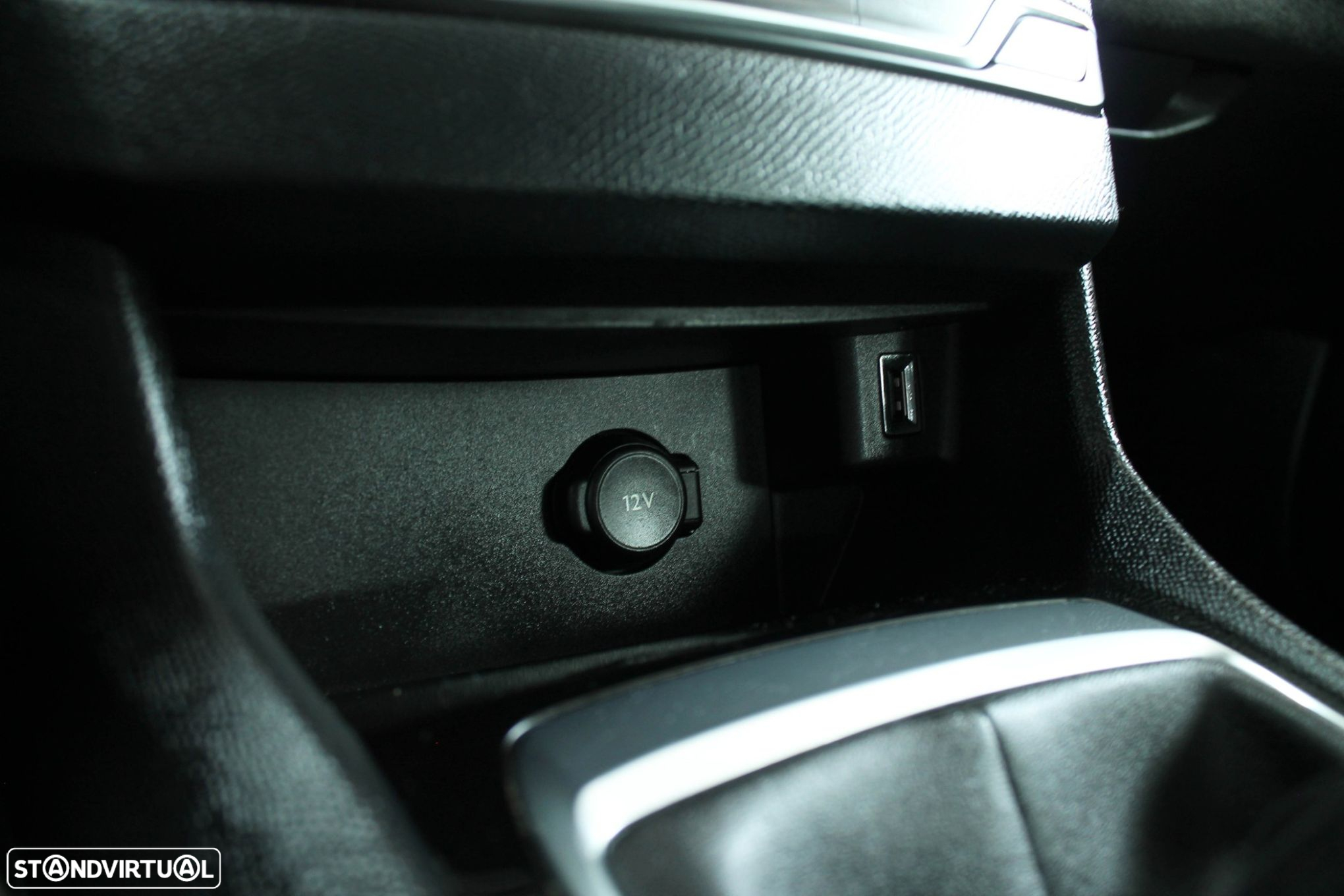 Peugeot 308 1.5 BlueHDi Style - 29