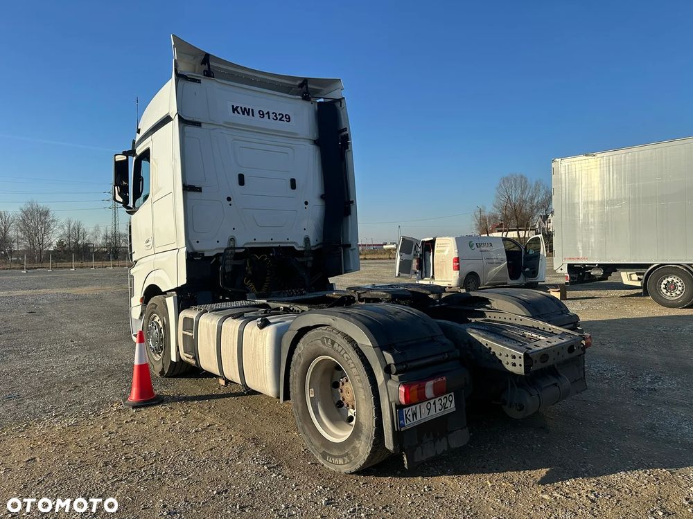 Mercedes-Benz ACTROS - 5