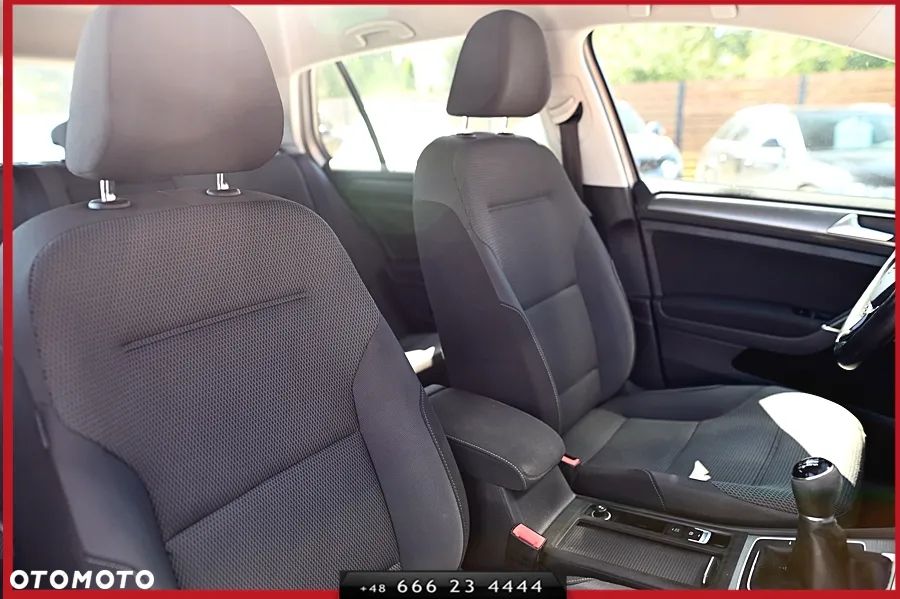 Volkswagen Golf 1.2 TSI MATCH - 22