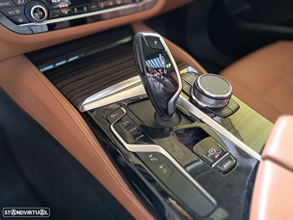 BMW 620 Gran Turismo d Line Luxury - 12