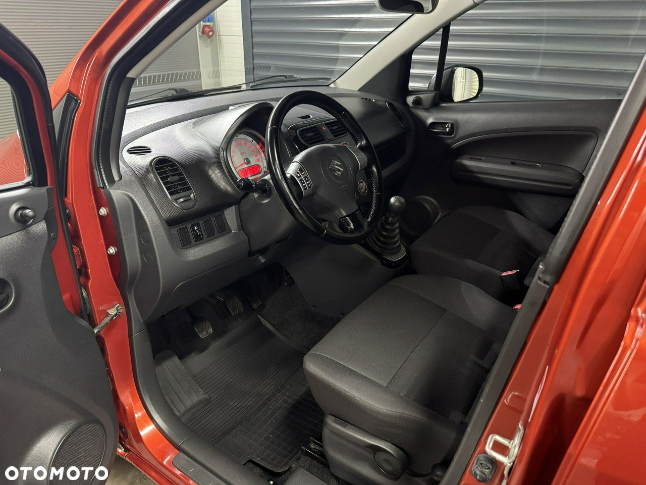 Suzuki Splash 1.0 Club - 10