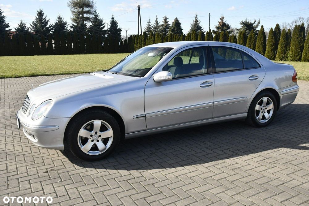 Mercedes-Benz Klasa E - 6