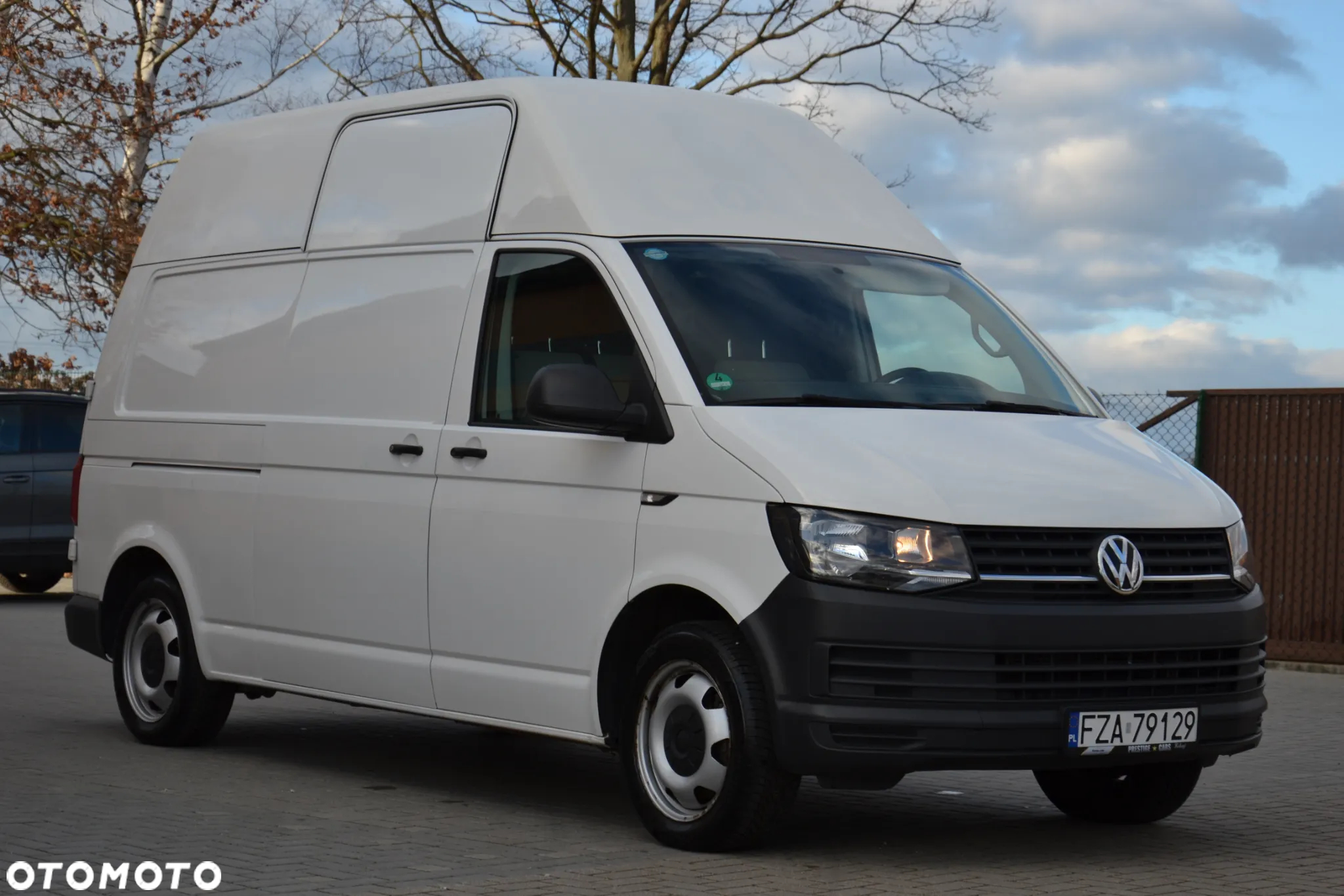 Volkswagen Transporter T6 - 6