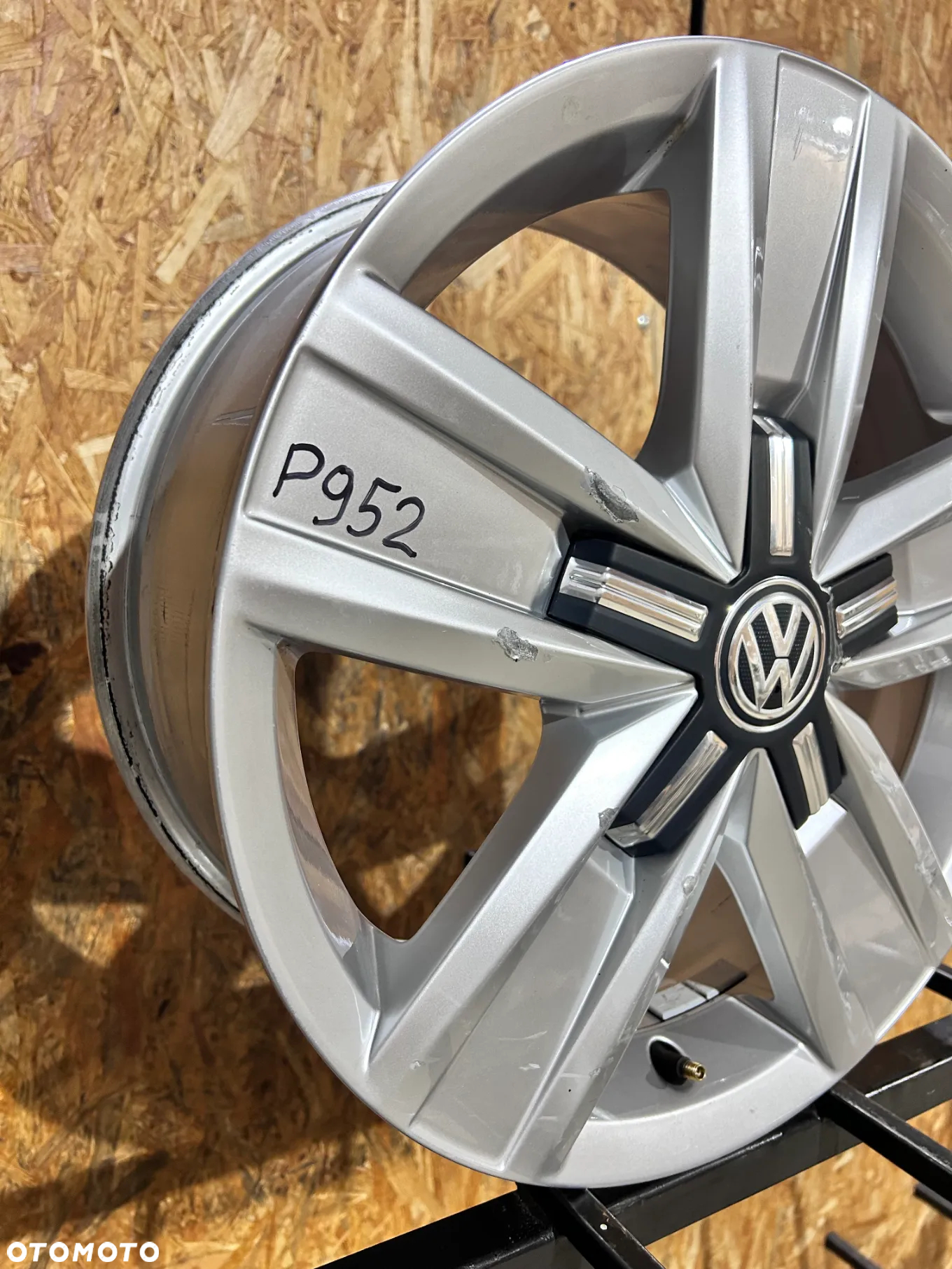 1 FELGA ALU. VW TRANSPORTER  T6 , T7 , MULTIVAN CARAVELLE  17'' 7J  ET55 - 2
