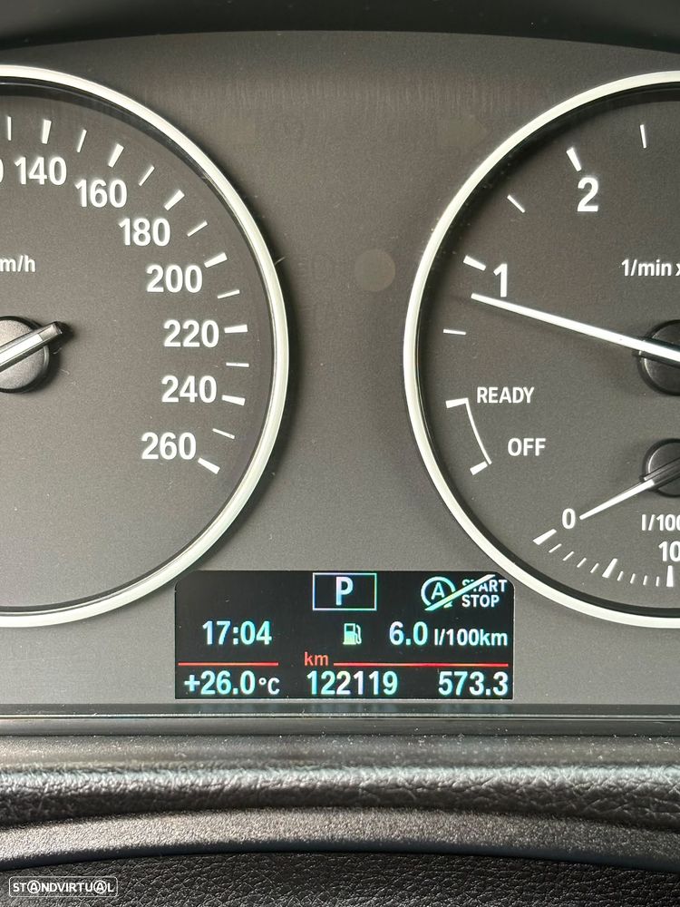 BMW 320 d Advantage Auto - 11