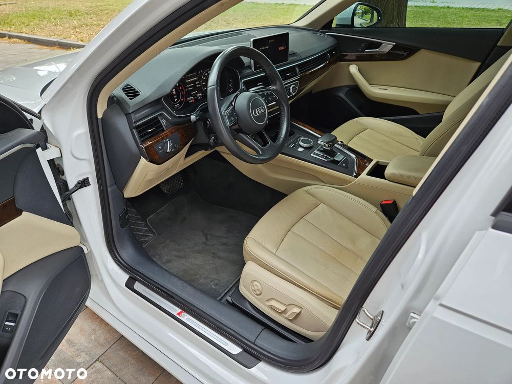Audi A4 Limousine 2.0 TFSI ultra S tronic design - 24