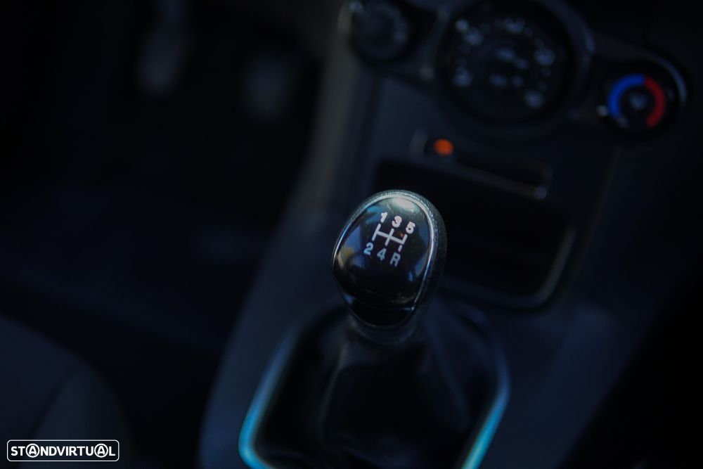 Ford Fiesta 1.5 TDCi Titanium ECOnetic - 47