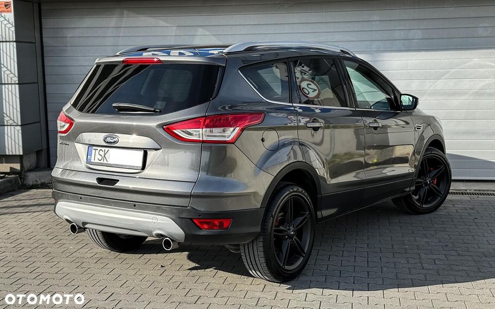 Ford Kuga 2.0 TDCi 4WD Titanium Plus - 3