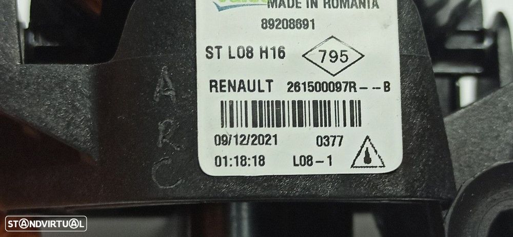 FAROL DE NEVOEIRO ESQUERDO DACIA SANDERO III ( 2020-... ) COMFORT - 2