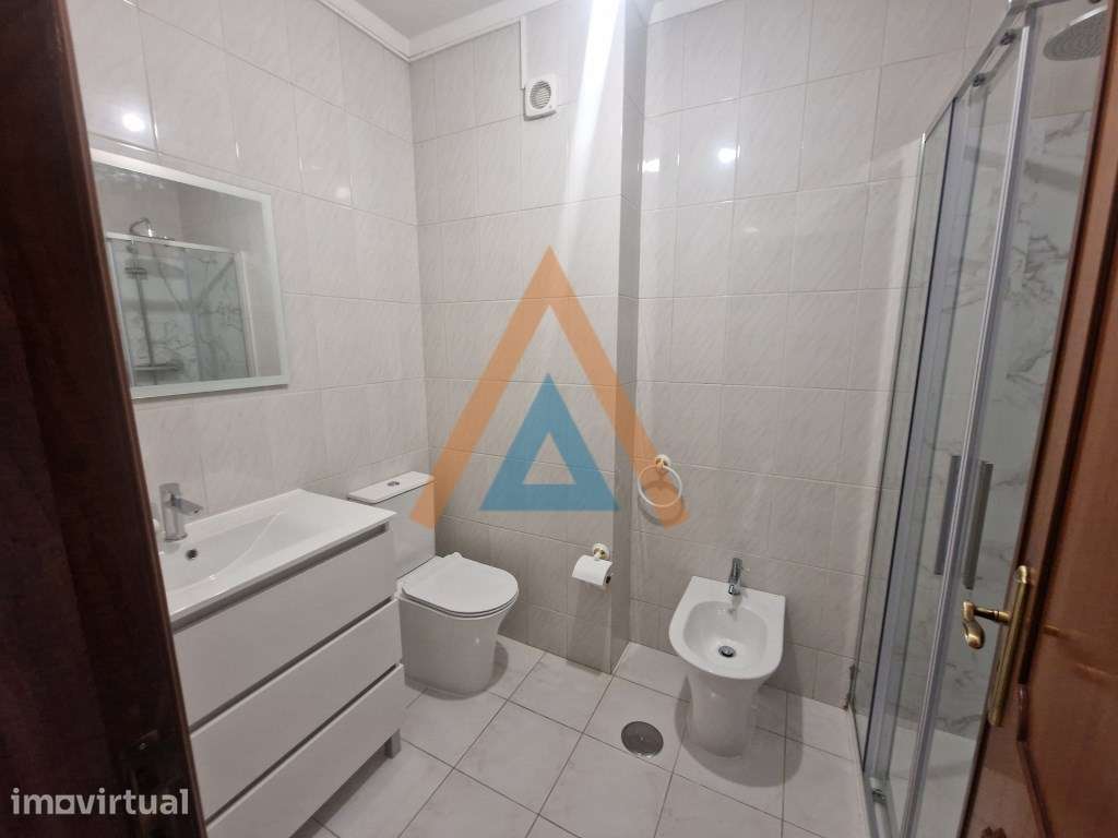 Apartamento T3- Centro da Cidade - Grande imagem: 3/17