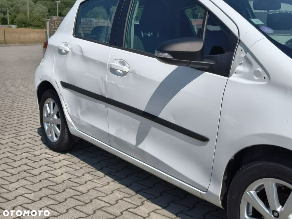 Toyota Yaris - 19