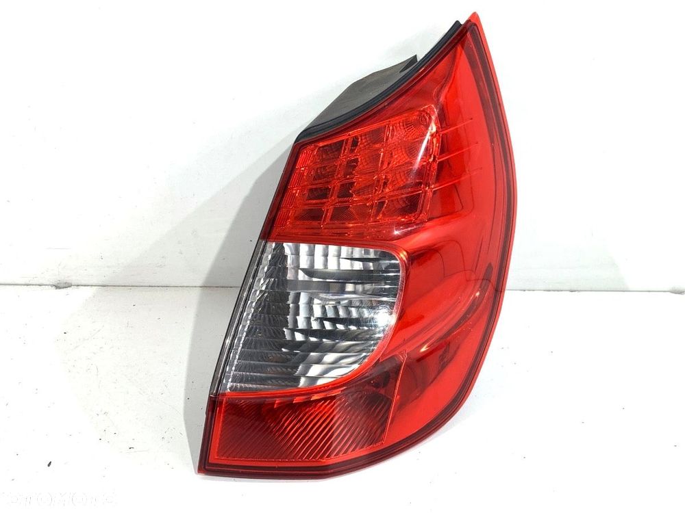 LAMPA PRAWY TYŁ  RENAULT SCÉNIC II (JM0/1_) 2003 - 2010 2.0 (JM05, JM0U, JM1N, JM1U, JM2V) 99 kW - 1
