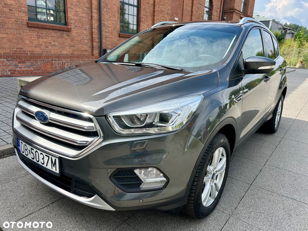 Ford Kuga - 2