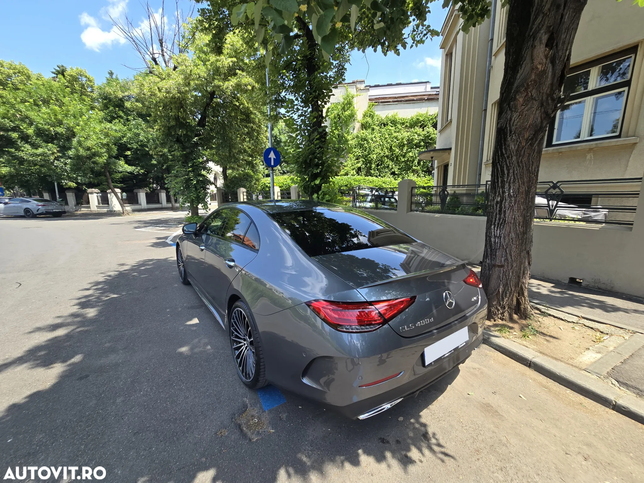 Mercedes-Benz CLS 400 d 4Matic 9G-TRONIC AMG Line - 15