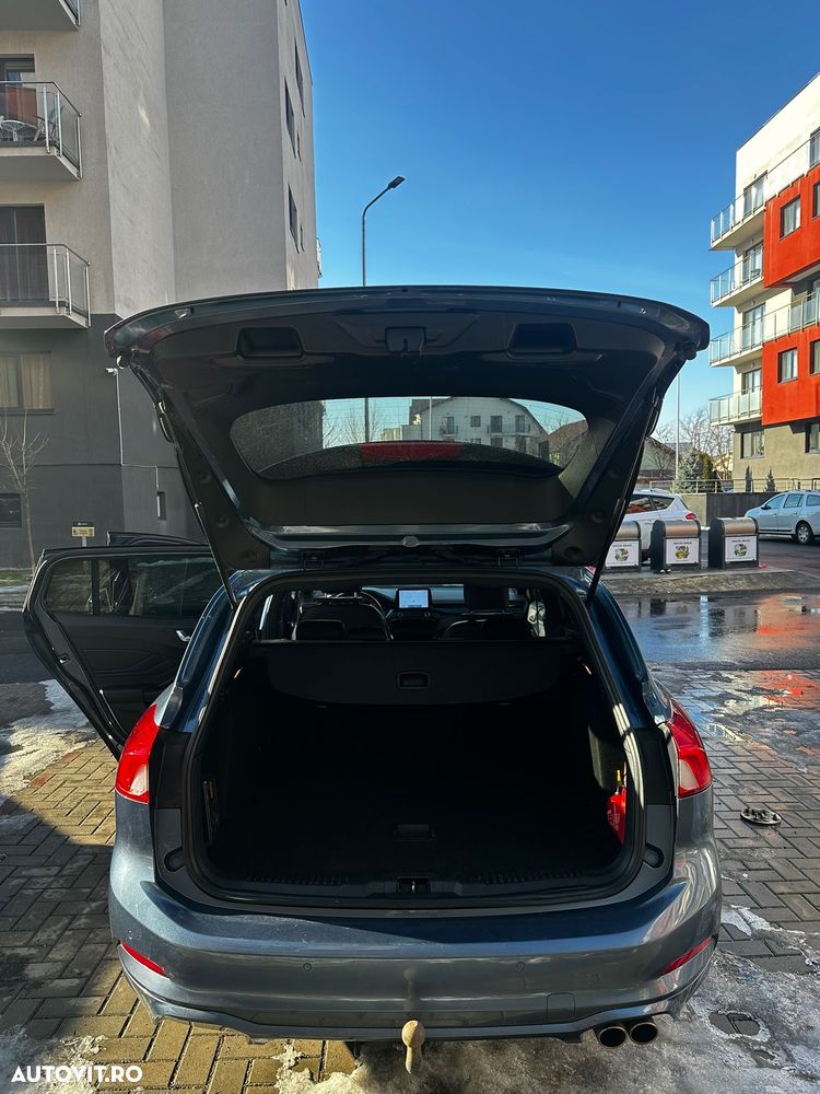 Ford Focus 1.5 EcoBlue Start-Stopp-System Aut. ST-LINE - 10