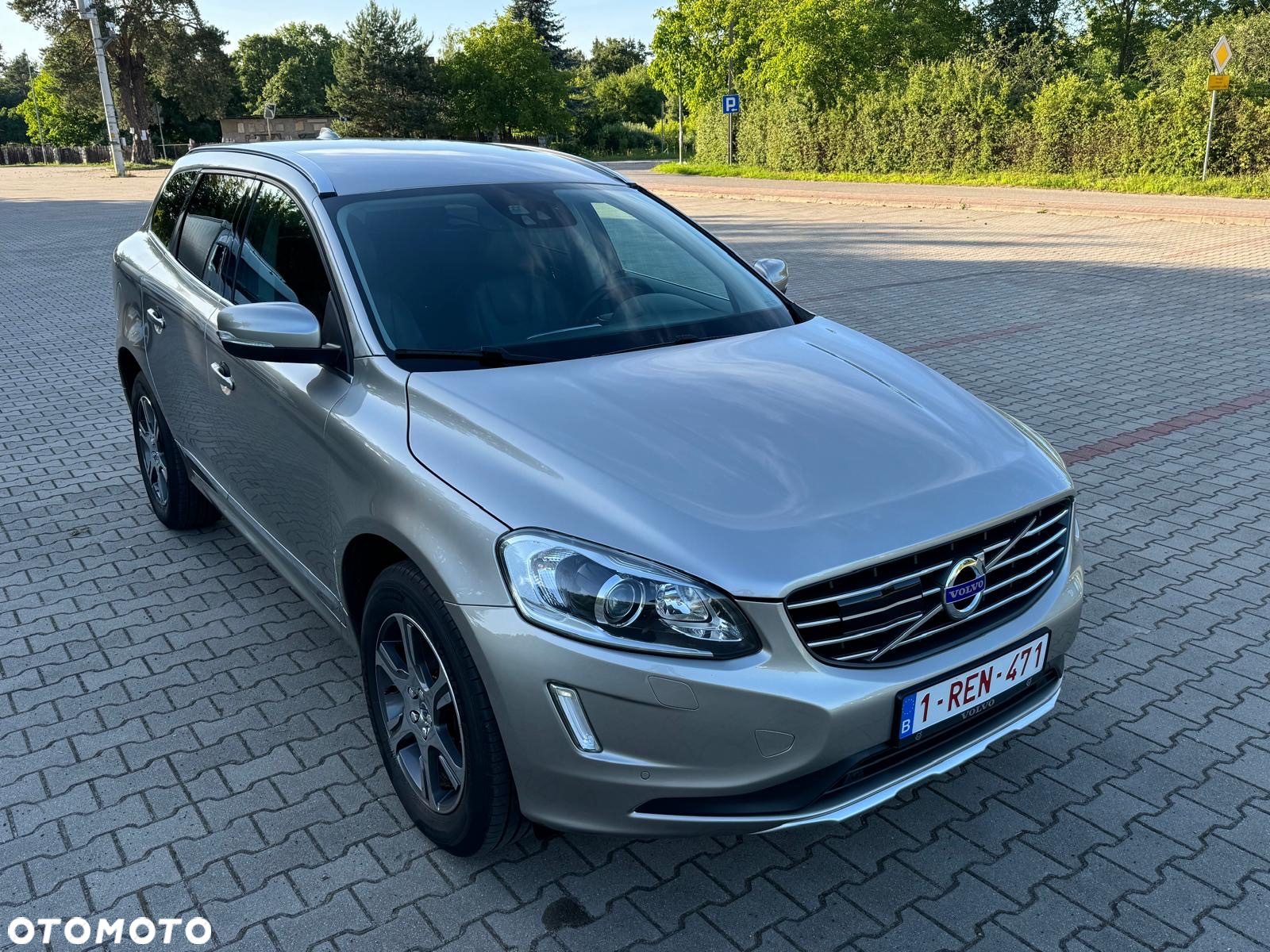 Volvo XC 60 D4 Drive-E Summum - 9