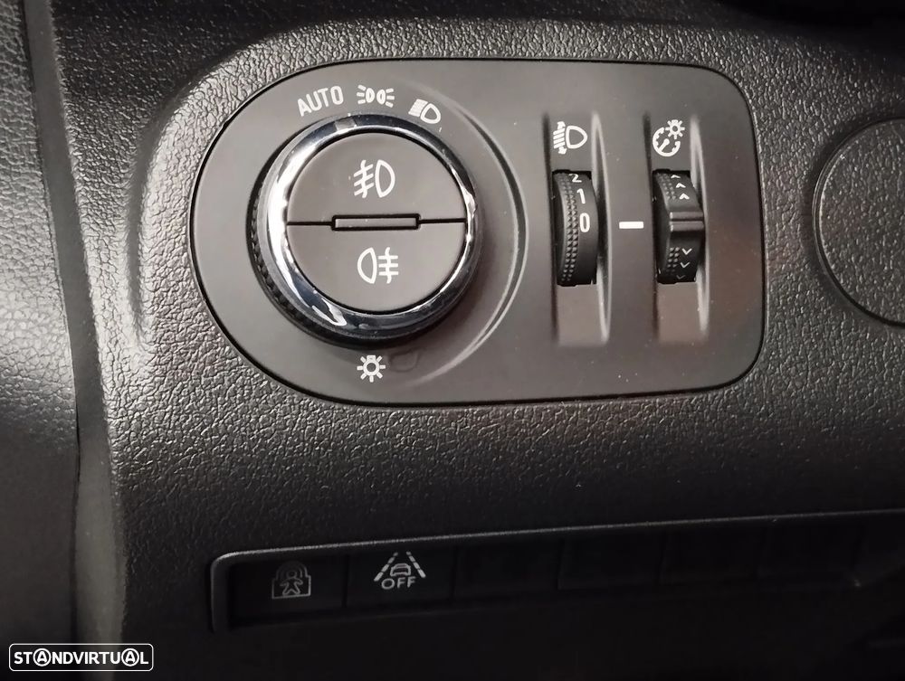 Opel Combo - 18