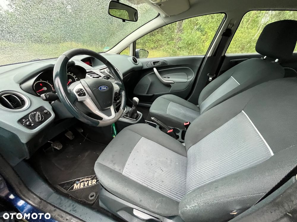 Ford Fiesta 1.25 Celebration - 9