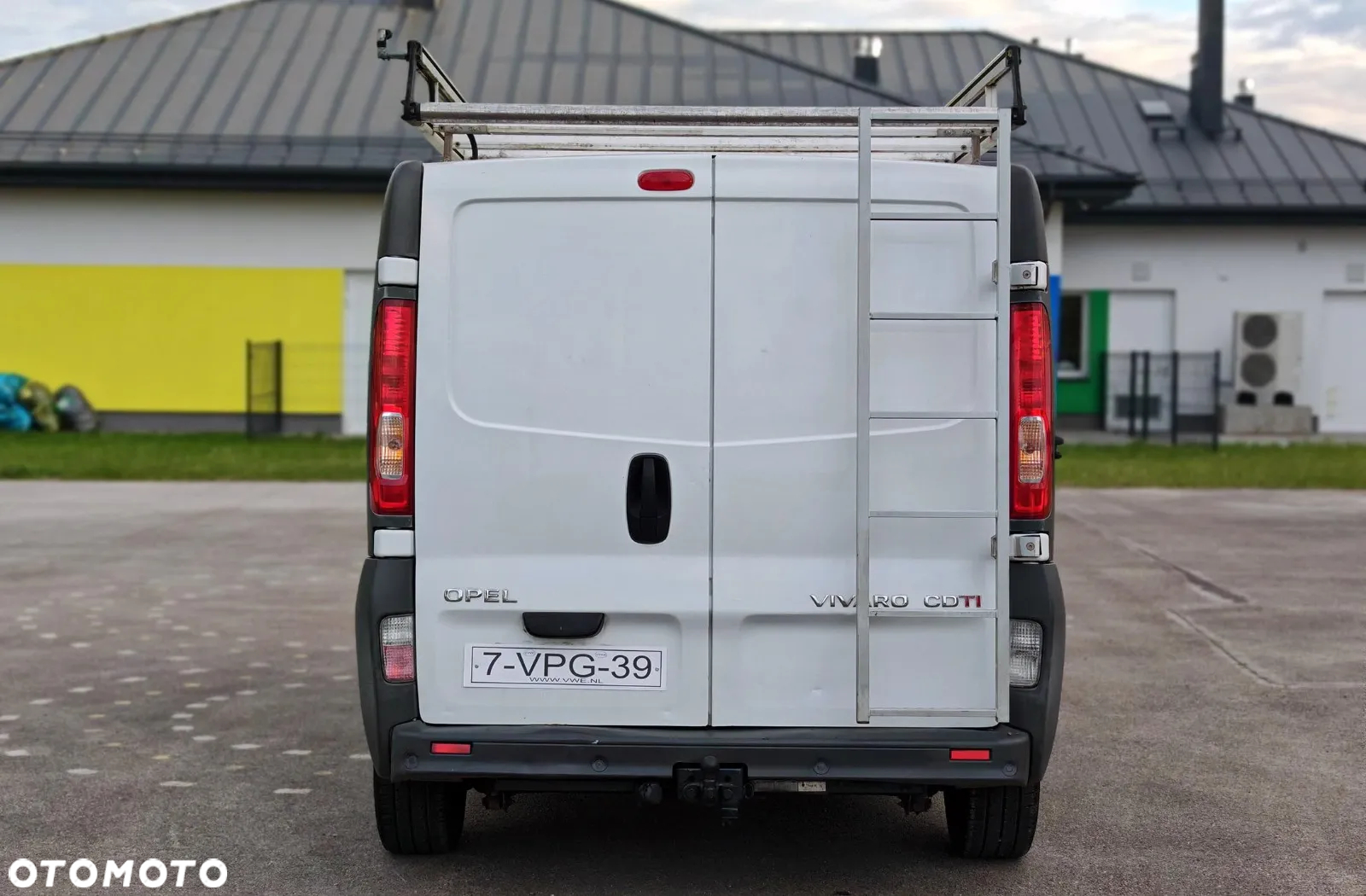 Opel Vivaro - 6