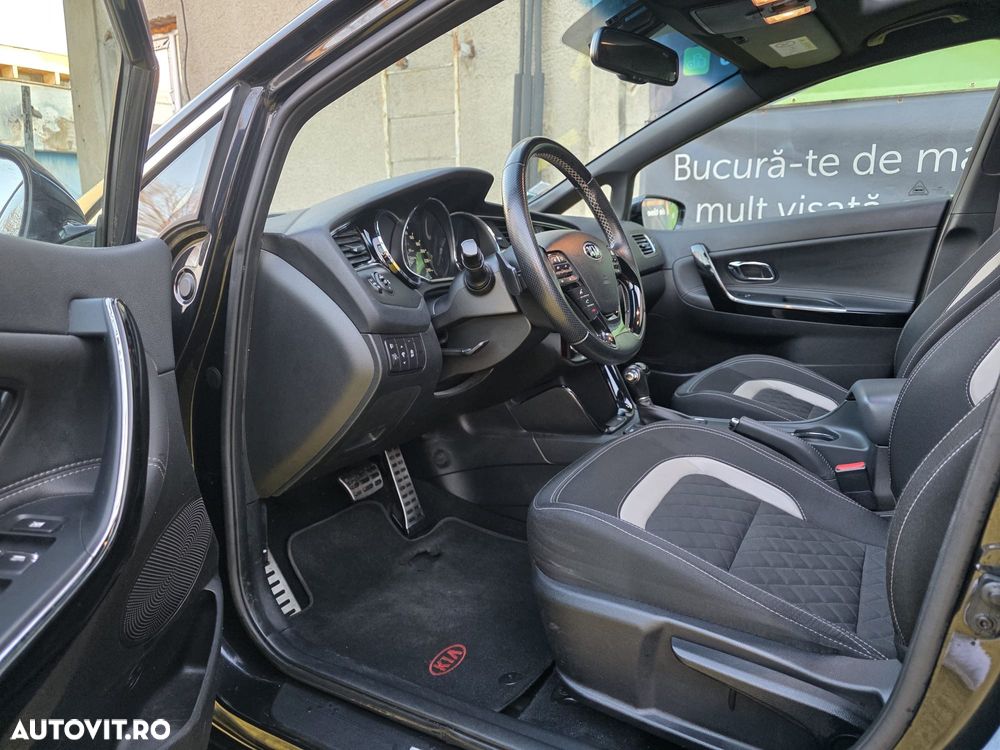 Kia Ceed 1.6 CRDi 136 DCT ISG GT Line - 8