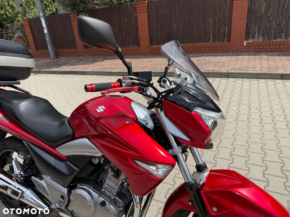 Suzuki GW 250 - 4