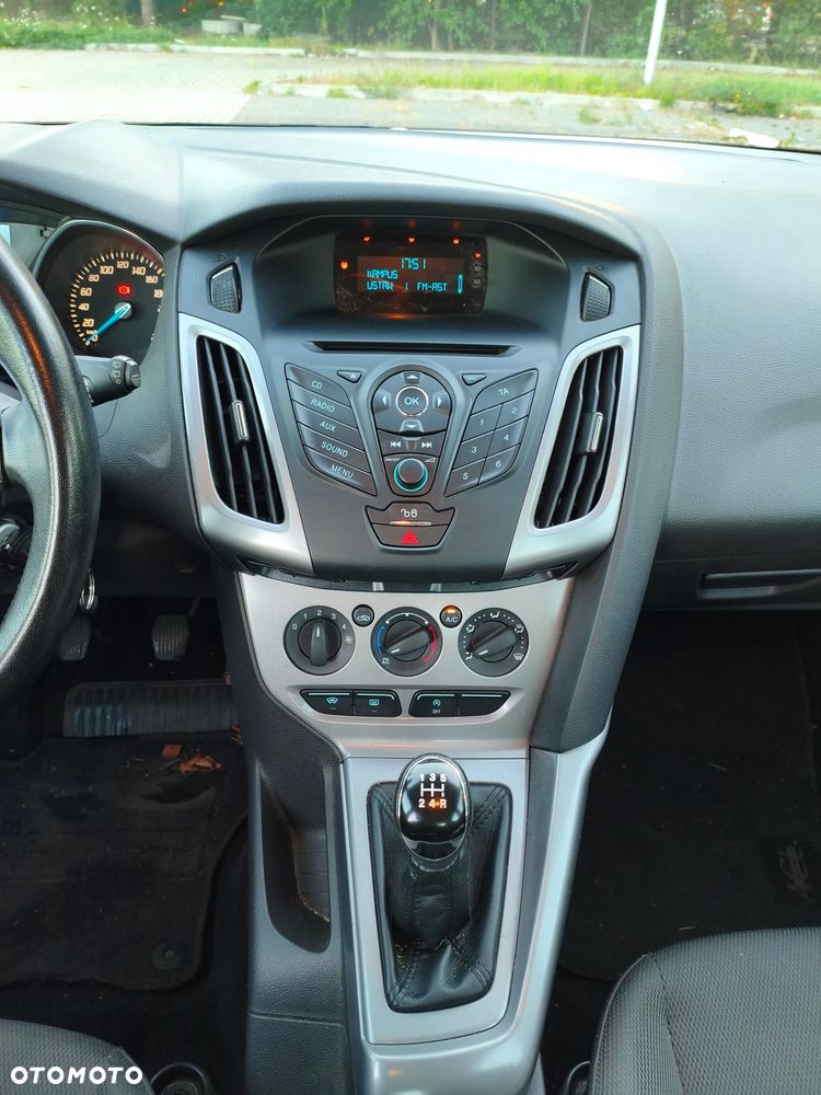 Ford Focus - 17