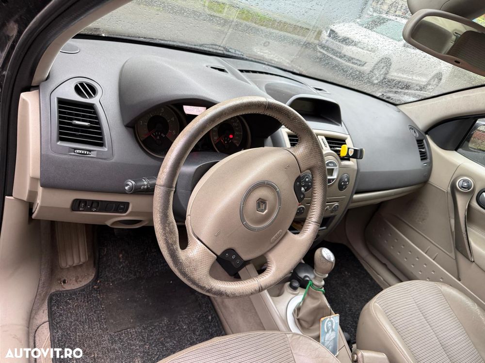 Renault Megane 1.9 dCi Privilege - 4