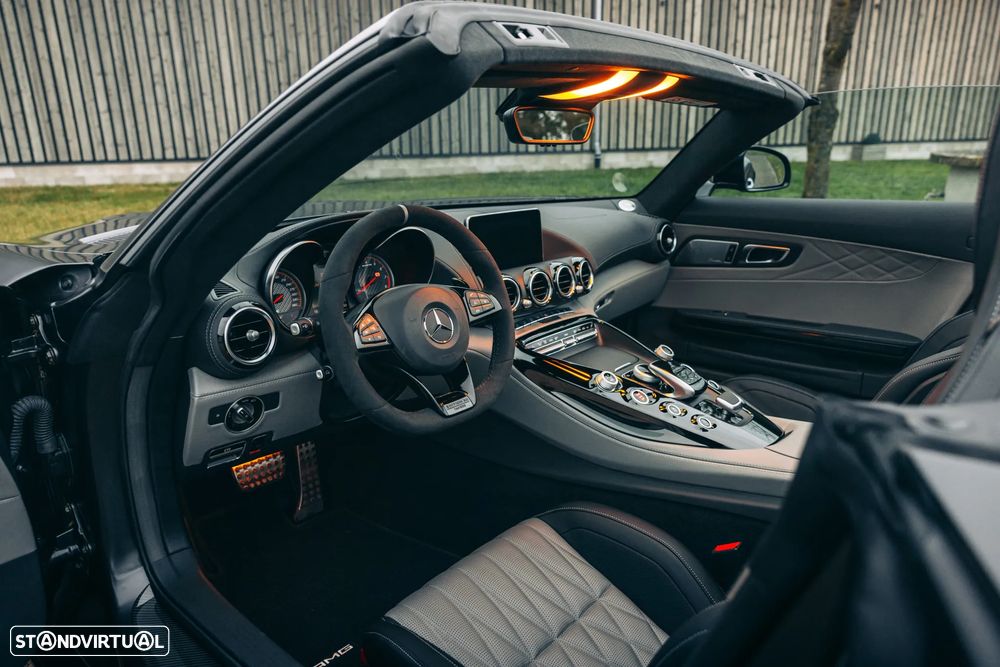 Mercedes-Benz AMG GT C Roadster - 24