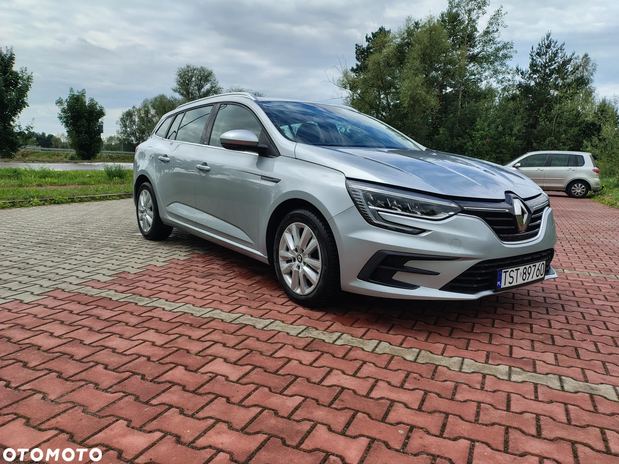 Renault Megane 1.5 Blue dCi Intens - 14