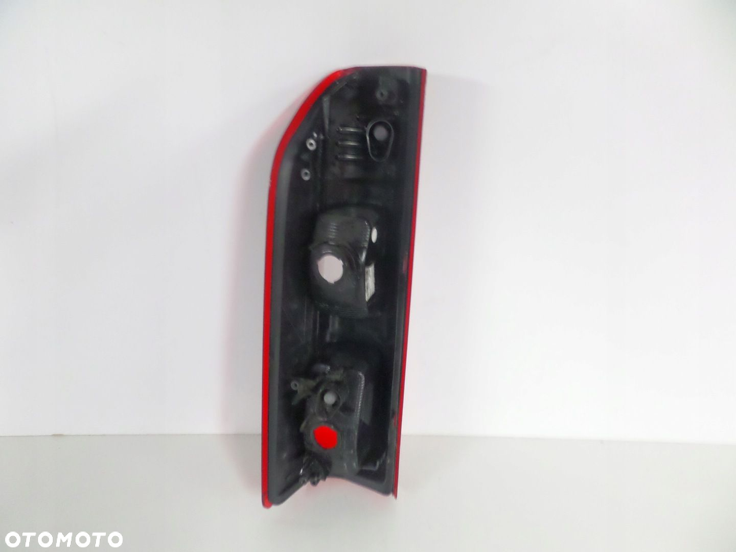 Lampa tylna tył prawa RENAULT TRAFIC VIVARO 14- - 4