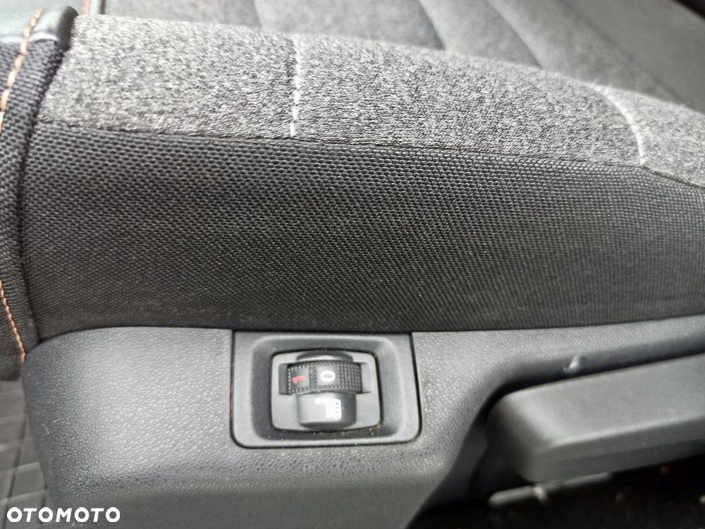 Citroën C3 BlueHDi 100 S&S SHINE PACK - 16