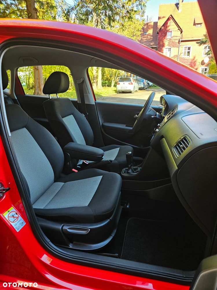 Volkswagen Polo - 22