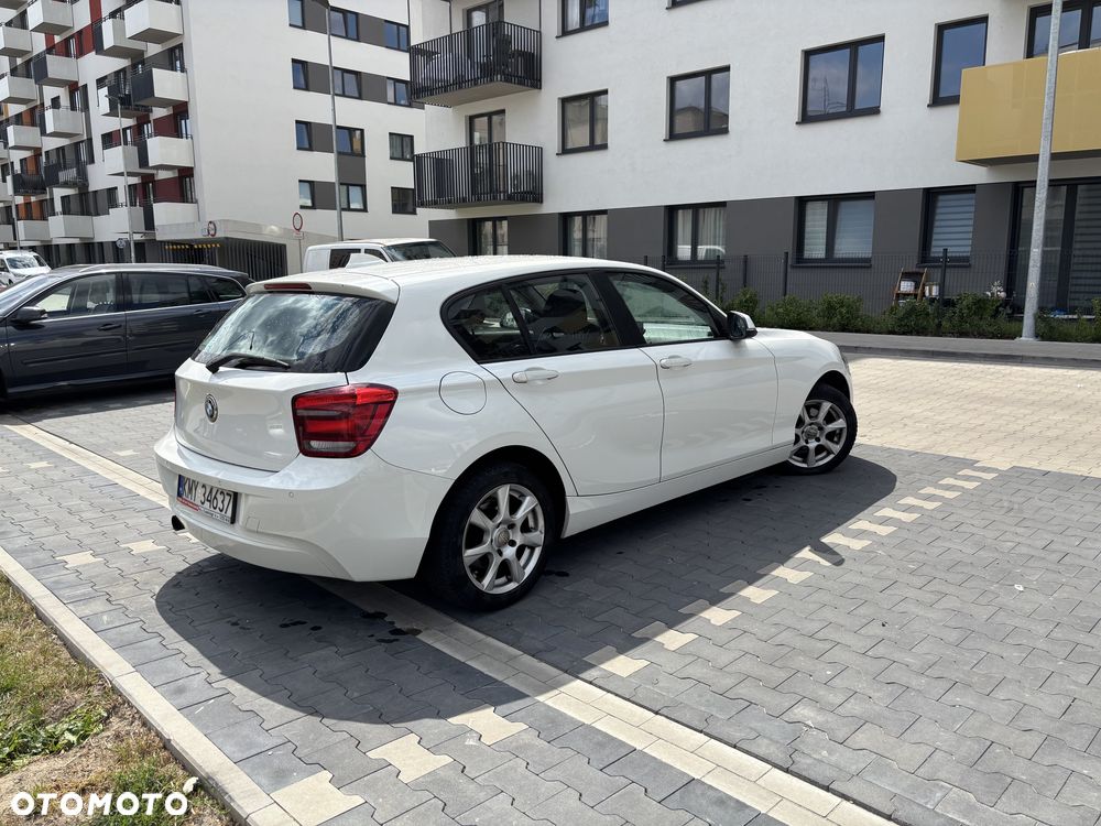 BMW Seria 1 118i Sport Line - 5
