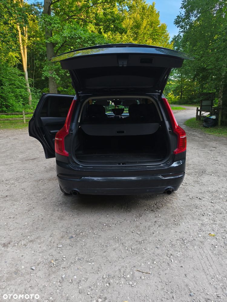 Volvo XC 90 - 3