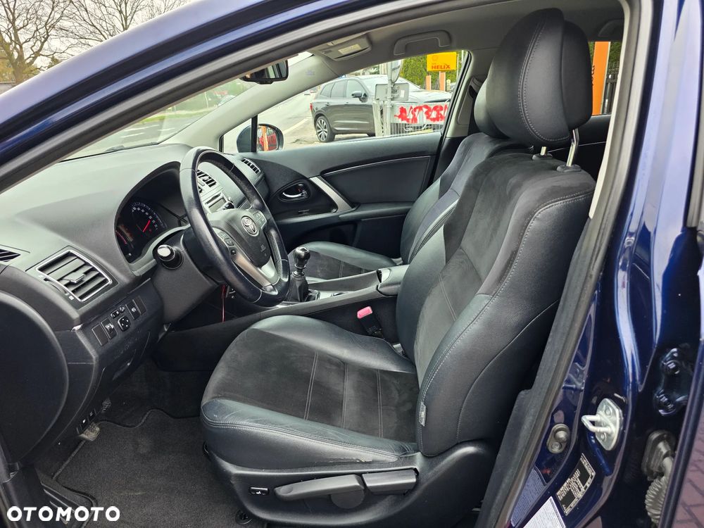 Toyota Avensis 2.0 D-4D Edition - 11