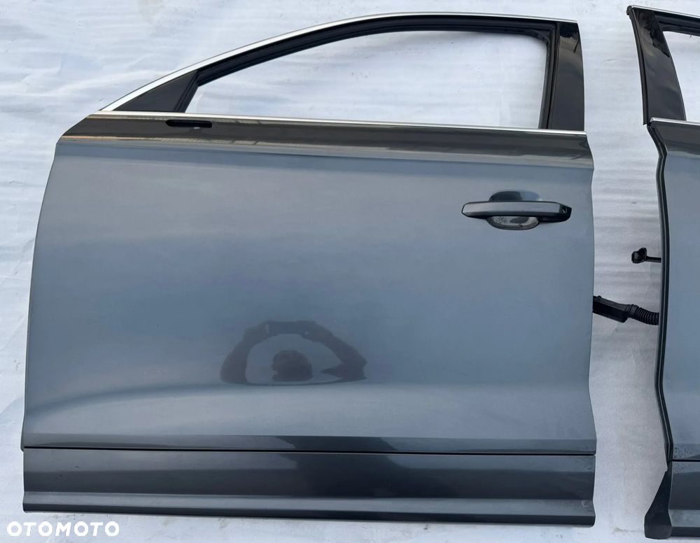 Audi Q5 80A drzwi przód tył lewe LZ7S - 3