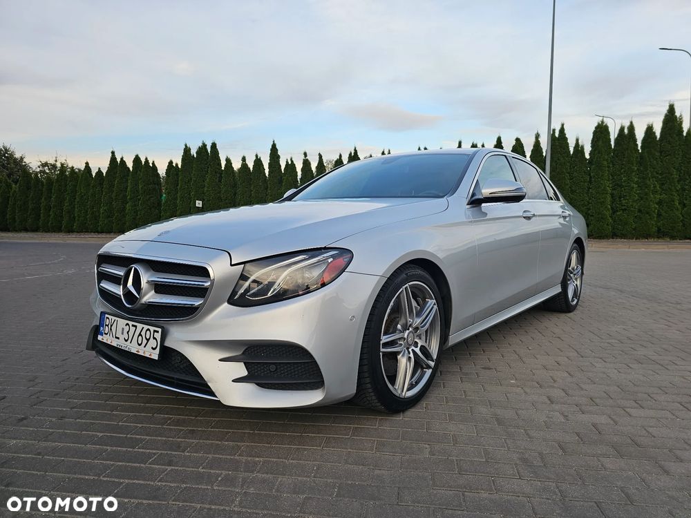 Mercedes-Benz Klasa E 300 9G-TRONIC AMG Line - 8