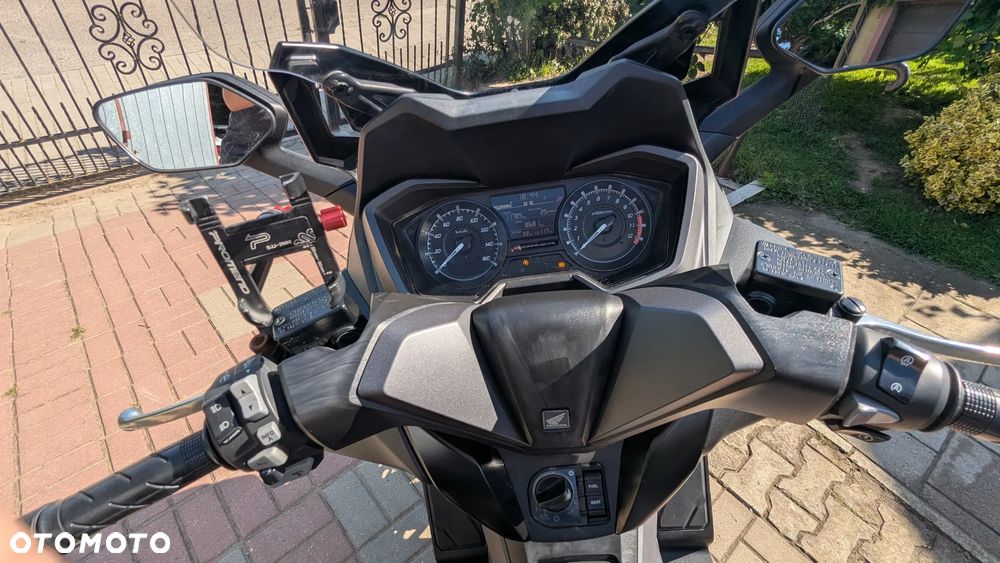 Honda NSS - 14