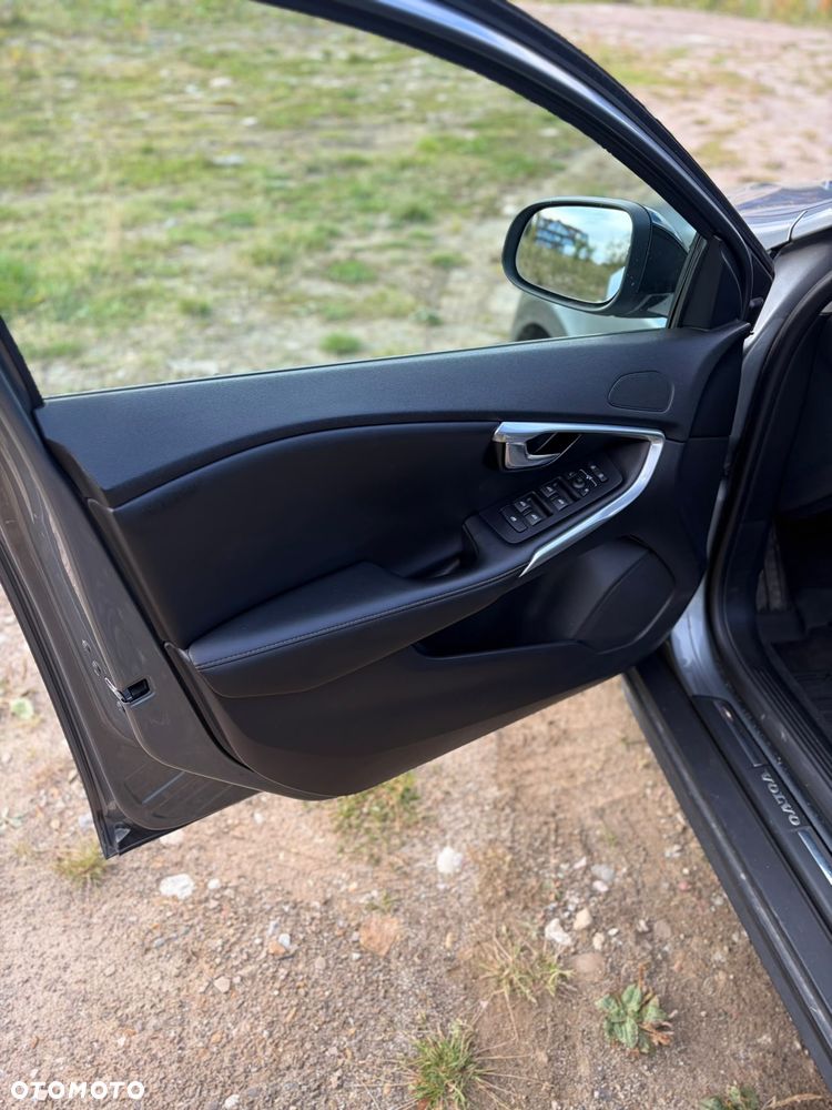 Volvo V40 - 22
