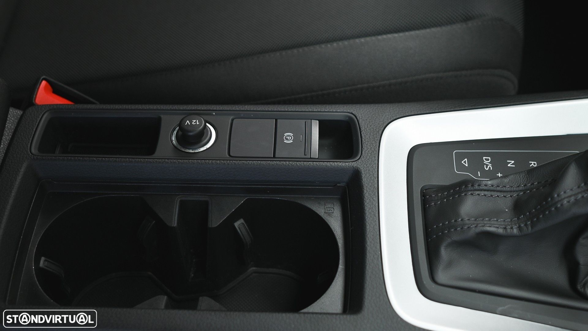Audi Q3 45 TFSIe S line S tronic - 32