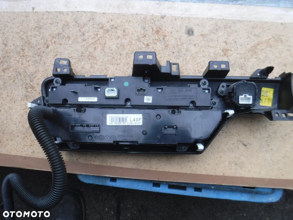 Kia Sportage IV dekor  oslona deski panel EUROPA - 3