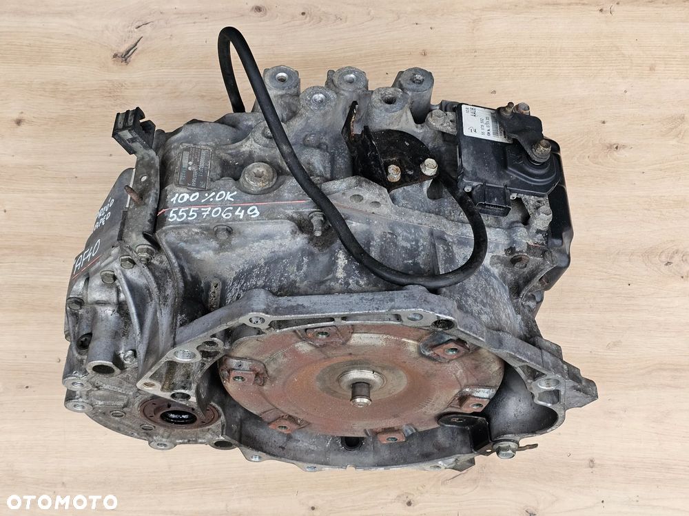 SKRZYNIA BIEGÓW AUTOMAT KONWERTER OPEL INSIGNIA A 2.0 TURBO AF40 55570649 - 2