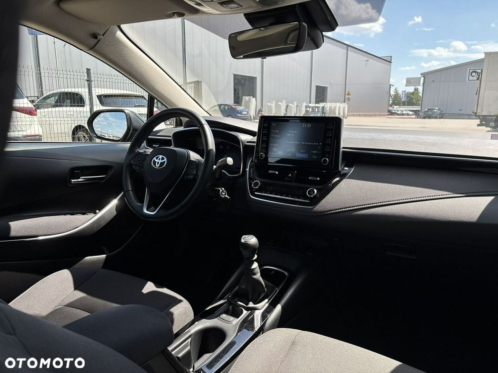 Toyota Corolla 1.6 Comfort - 19