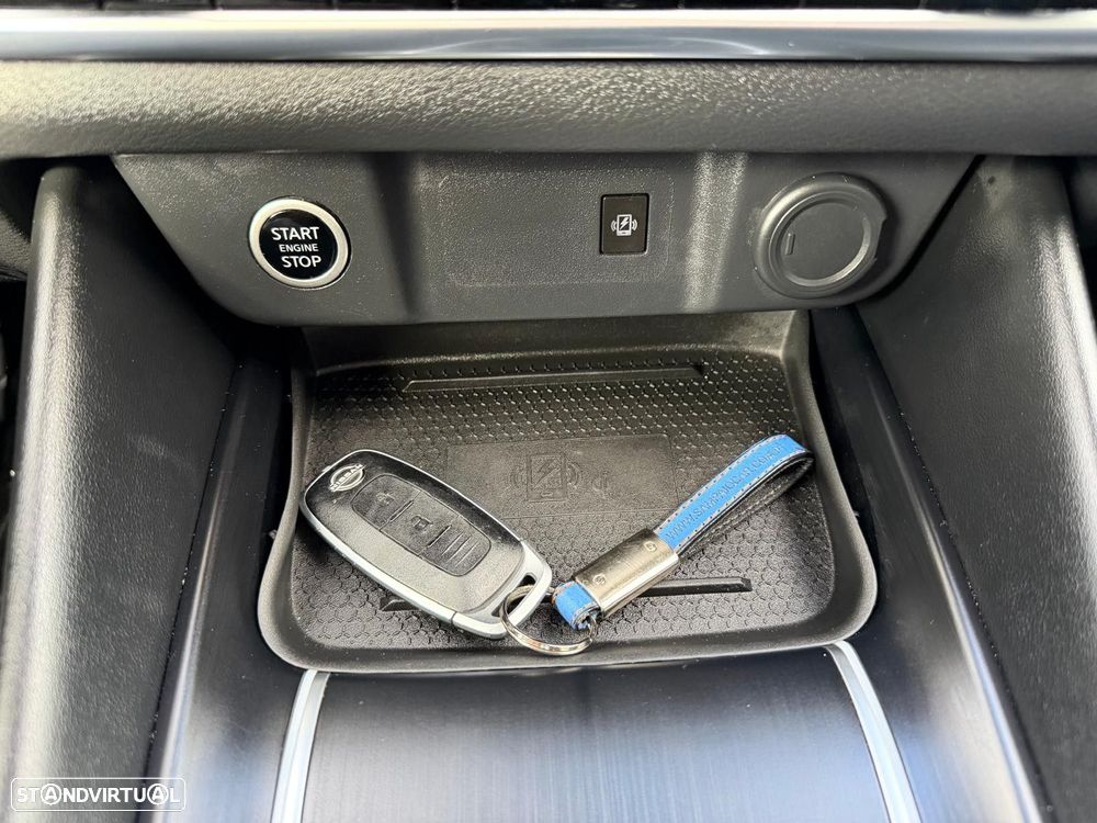 Nissan Qashqai 1.3 DIG-T N-Connecta LED - 24