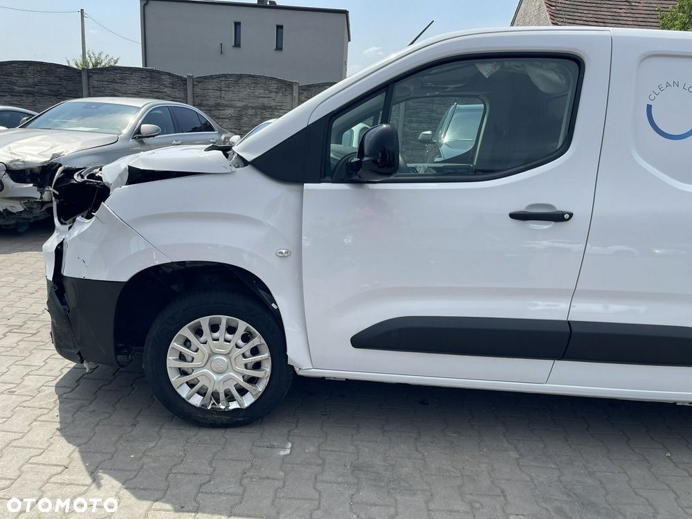 Toyota Proace City - 7