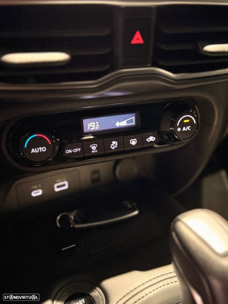 Nissan Juke 1.0 DIG-T Acenta DCT - 43